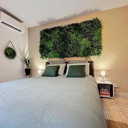 Climatisé Et Grande Terrasse Centre Appartement *